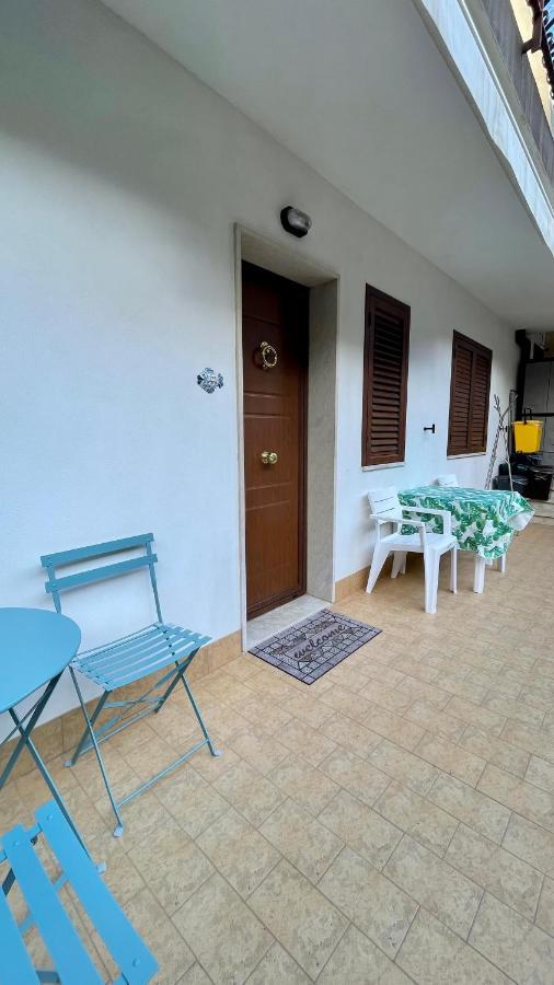 Baia Aurora Villa Letojanni Exterior foto
